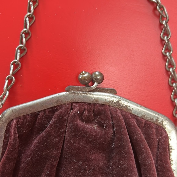 Antique Bag - Picture 2 of 4